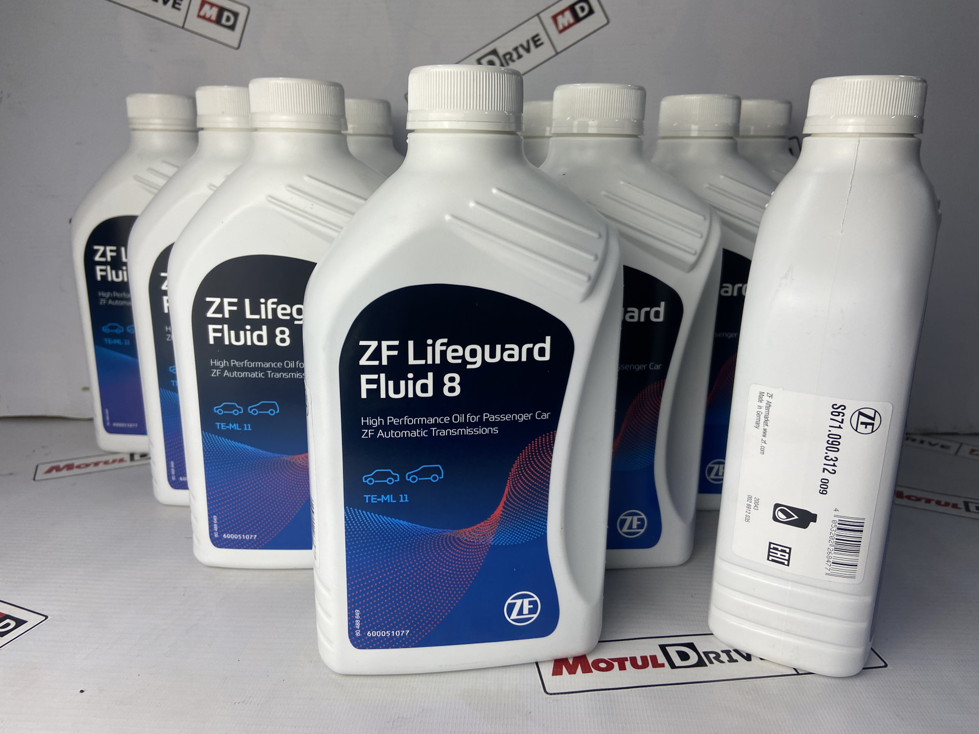 Масло акпп zf 8hp. S671090312 ZF масло для АКПП. ZF Parts s671090314. ZF Lifeguard Fluid 8. АКПП ZF 8hp.
