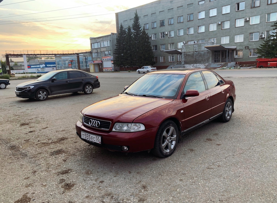Продана бордовая легенда — Audi A4 (B5), 1,8 л, 1999 года | продажа ...
