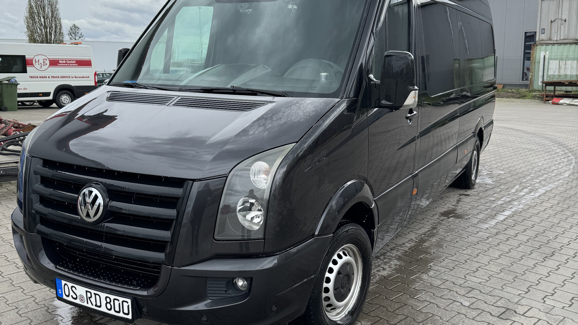 Volkswagen Crafter (1G) 2.5 дизельный 2009 | Семейный ХайлайН на DRIVE2