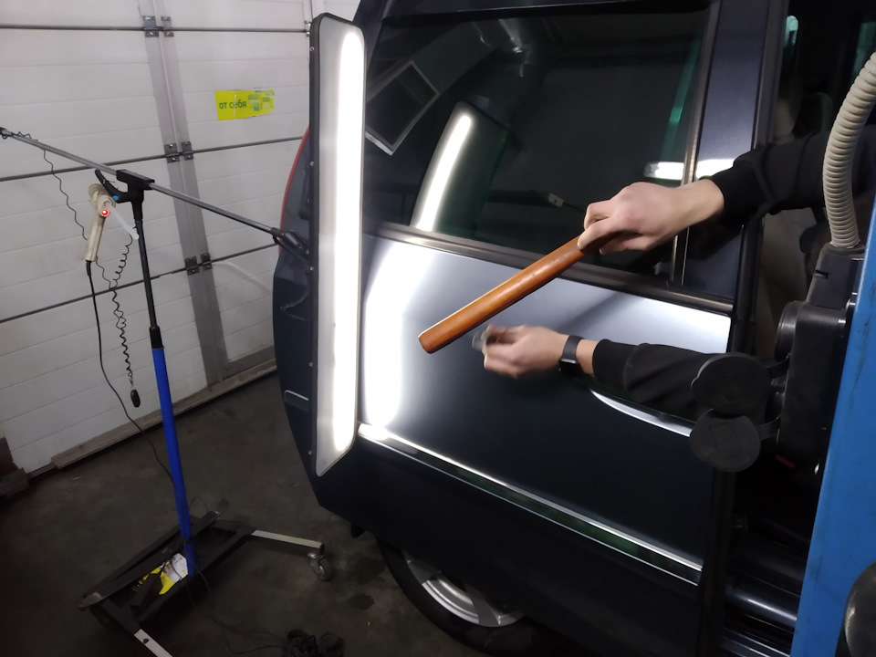 Правка вмятин без покраски. — Citroen C8, 2 л, 2008 года | кузовной ...