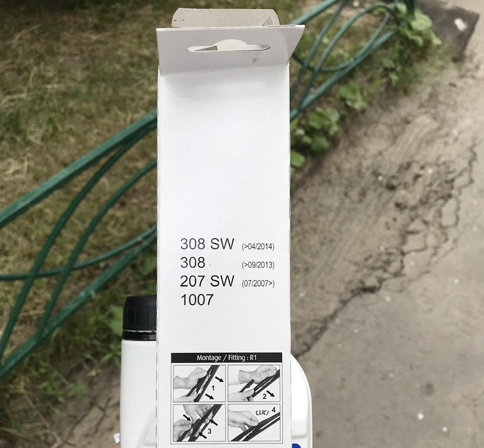 Щетка заднего стеклоочистителя — Peugeot 308 (1G), 1,6 л, 2009 года ...