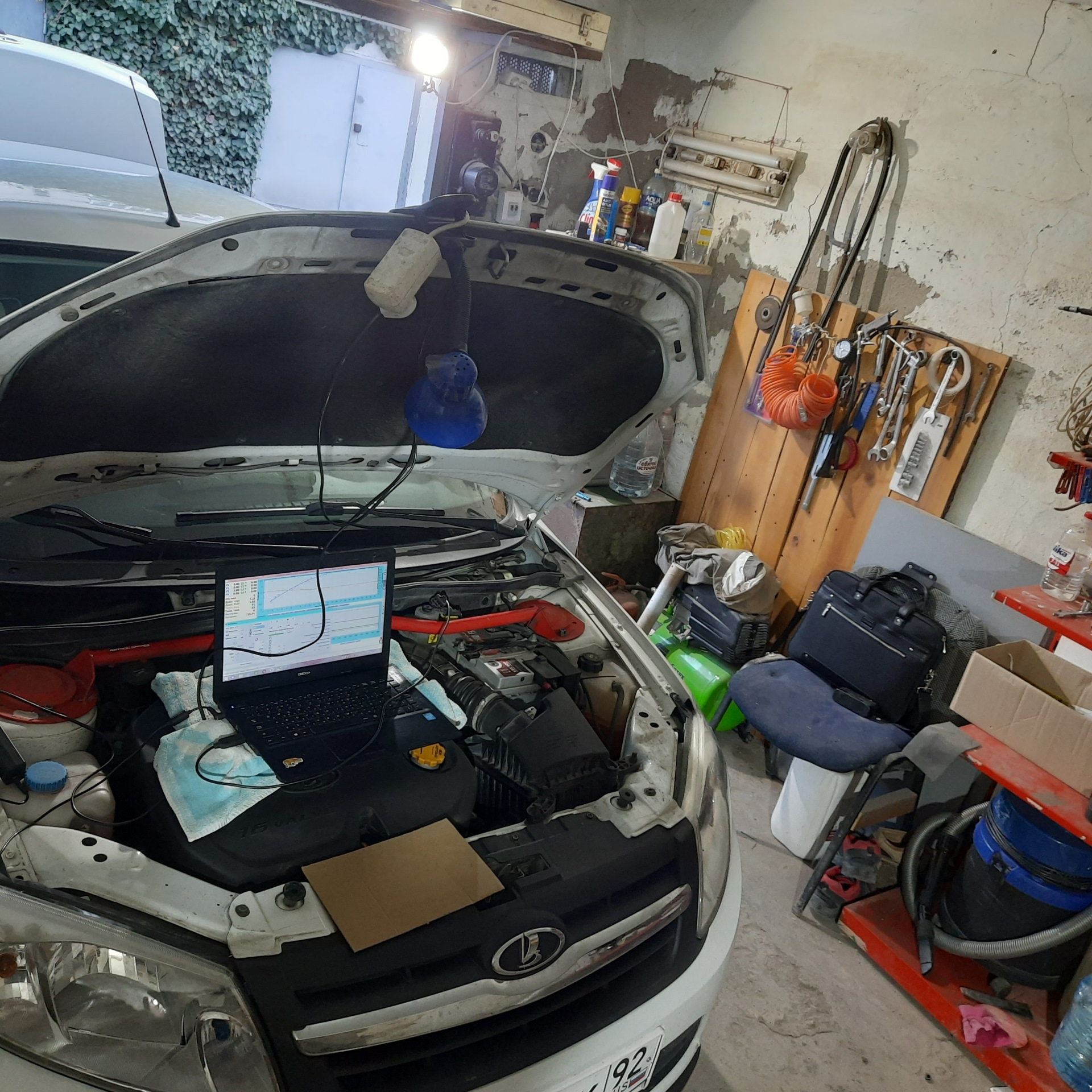 Чистка дроссельной заслонки — Lada Гранта (1G), 1,6 л, 2017 года ...