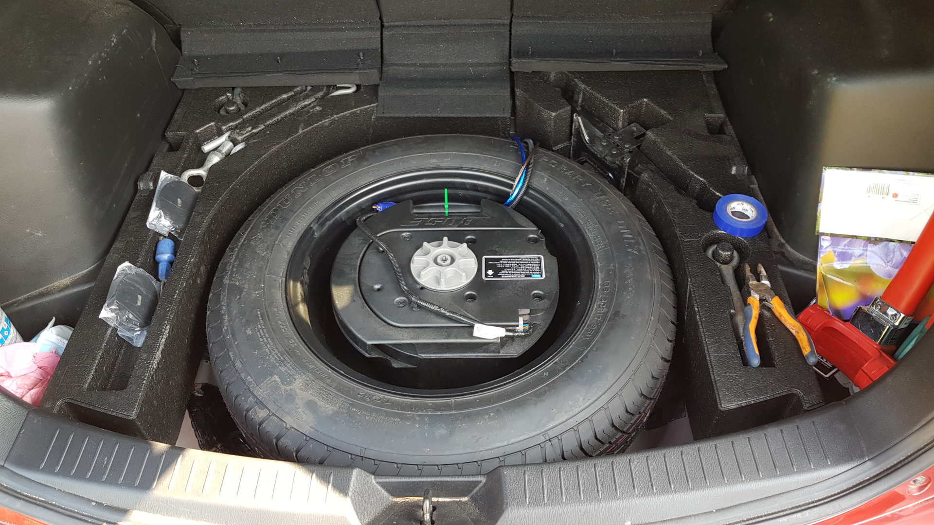 Саб мазде в зад — Mazda CX-5 (1G), 2 л, 2012 года | автозвук | DRIVE2