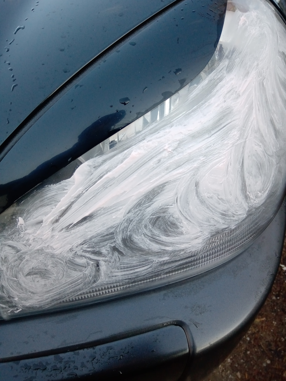 Полировка фар зубной пастой Colgate — DRIVE2