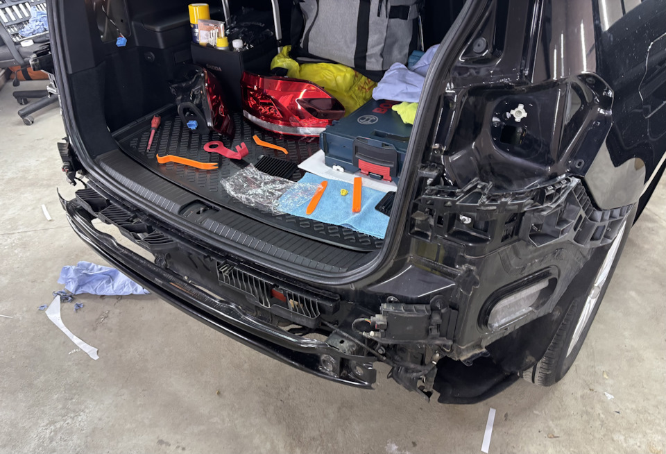 Фото в бортжурнале Volkswagen Touran (2G)