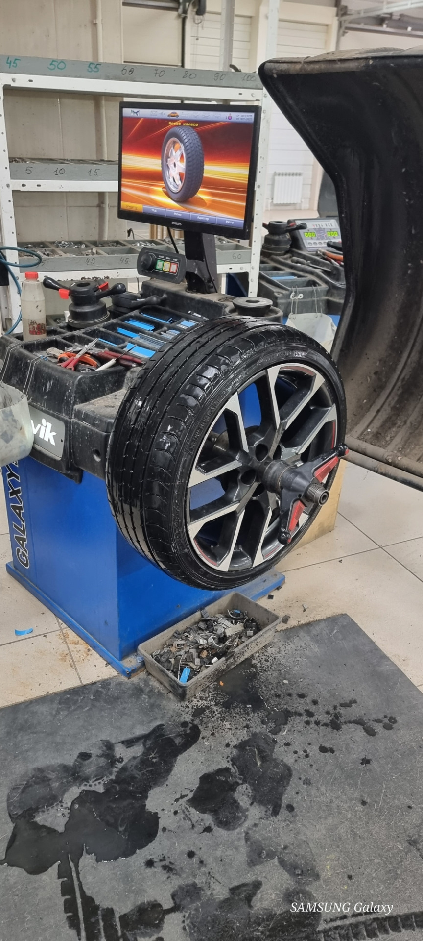 Диски 18 и резина Zeta Antarctica Sport 225/40 R18 китай — Toyota Prius