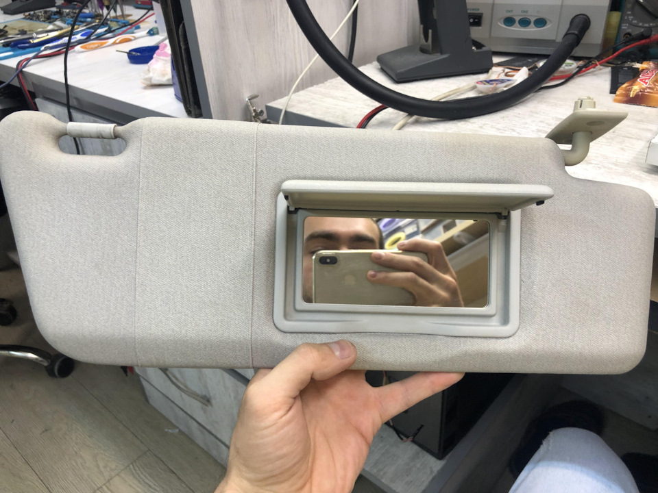 Зеркало солнцезащитного козырька — Mercedes-Benz C-Class (W202), 2 л ...