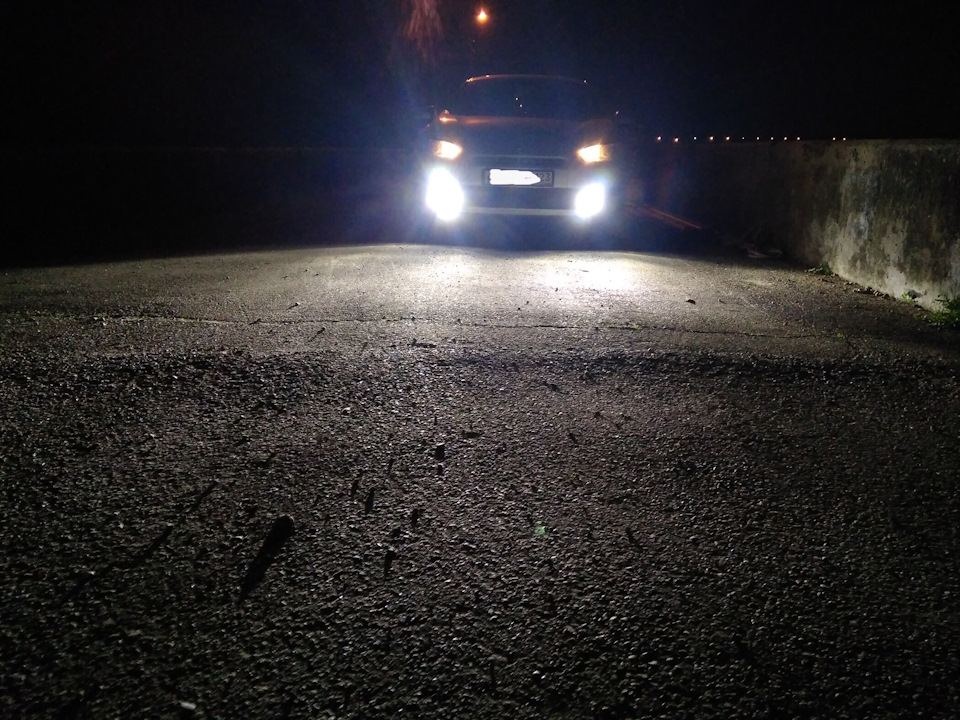 Не люблю желтый свет в фарах!) — Renault Fluence, 2 л, 2012 года ...