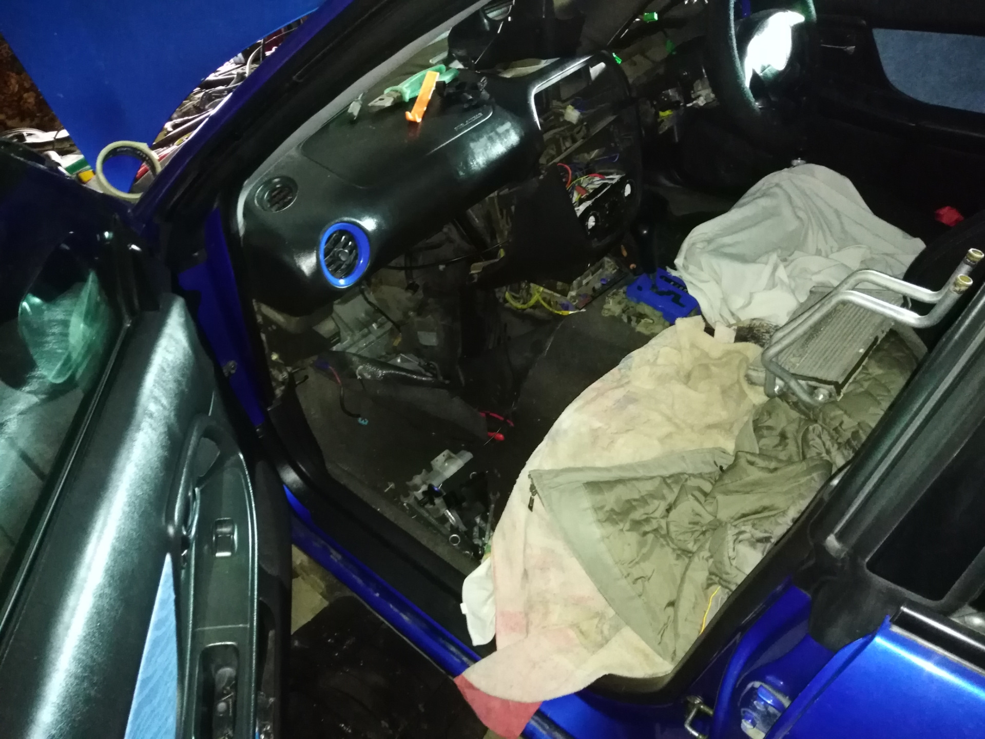 Как снять печку на субару Замена радиатора печки - Subaru Impreza (GD, GG), 1,5 л, 2001 года поломка DRIVE