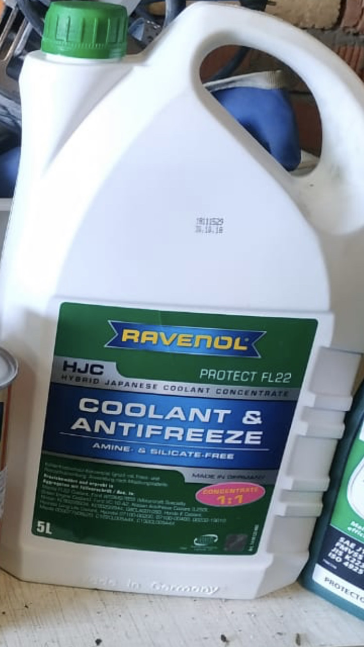 Ravenol hjc hybrid. Ravenol fl22 10 литров. Ravenol HJC. Промывка антифриза Равенол. 4g18 антифриз замена на Ravenol.