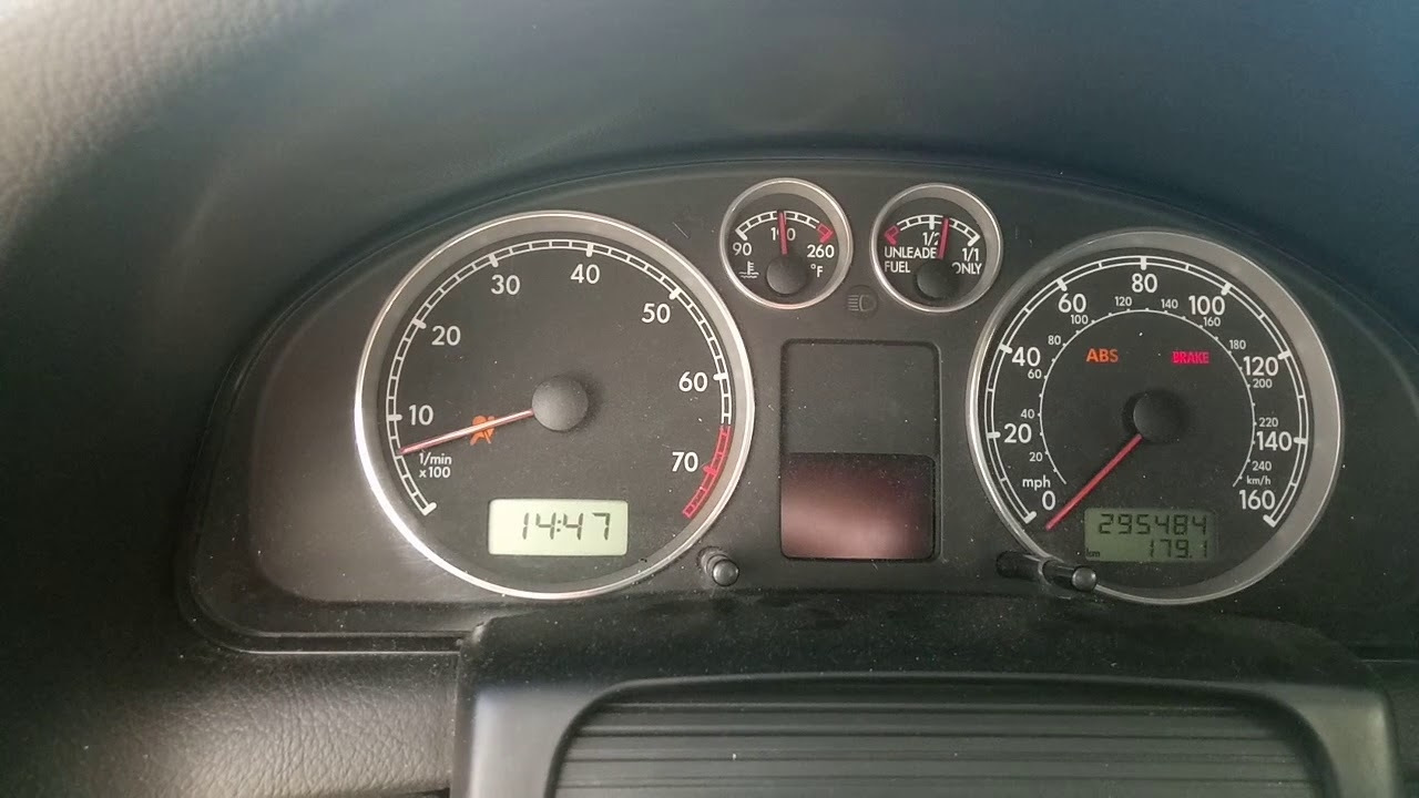 панель приборов пассат б5. прогревочные обороты е90 панель приборов. обороты пассат. приборка пассат б5. адаптация оборотов passat b5.