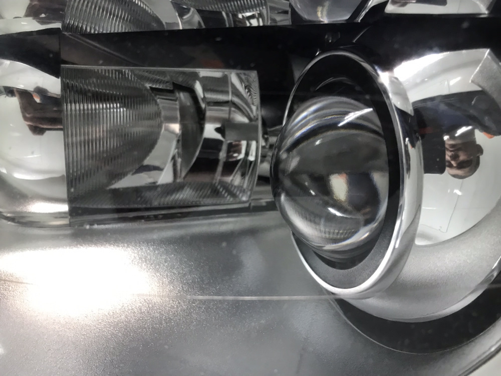 Линзы в тигуан 1. Линзы в фары тигуан 1. Фара тигуан 2012 ксенон. Линзы в тигуан 1. Установка линз тигуан 1 рестайлинг.