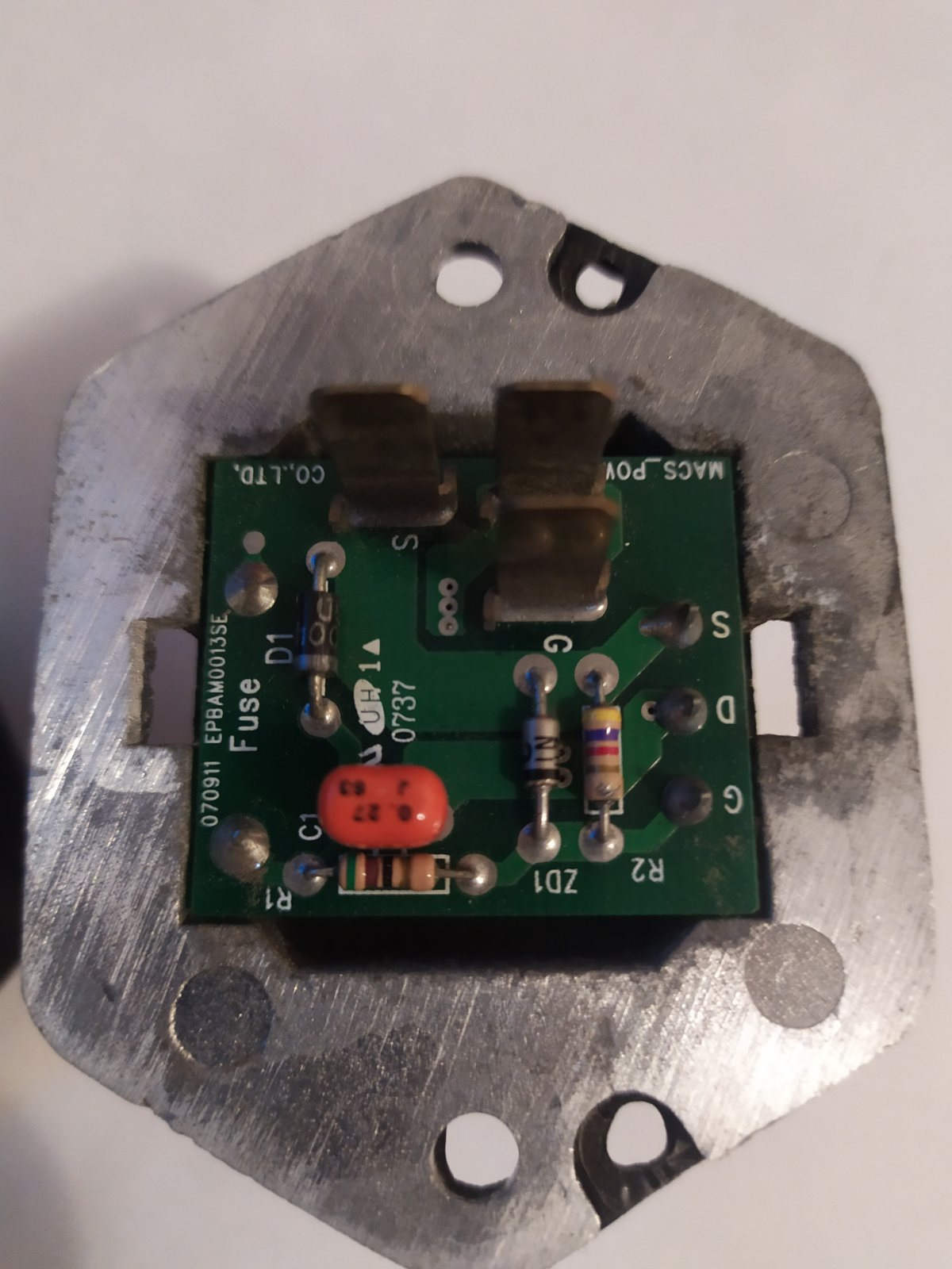 регулятор оборотов печки приора. регулятор оборотов печки рено логан 2. не работают малые обороты печки. реле отопителя уаз хантер. резистор отопителя уаз 469.