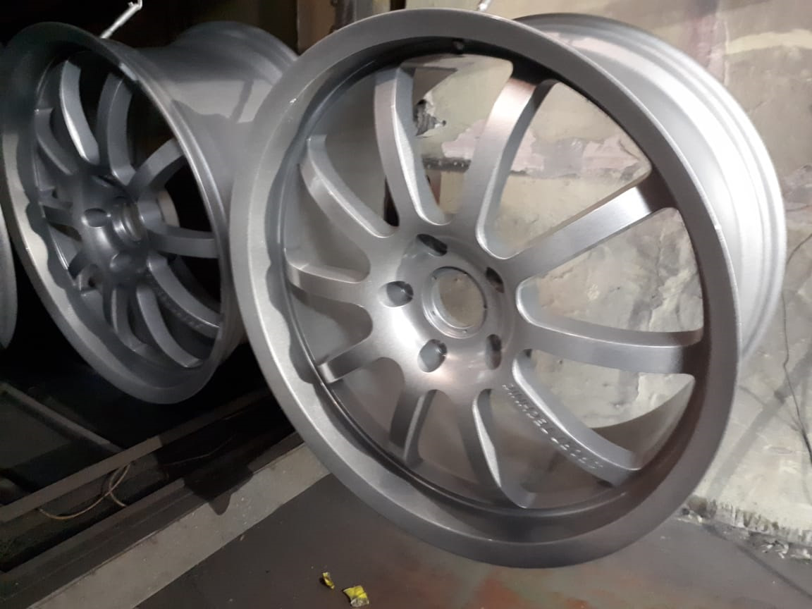 Диски R20 5х130 ET55 Touareg 5х130 — Audi Q7 (1G), 3 л, 2009 года ...