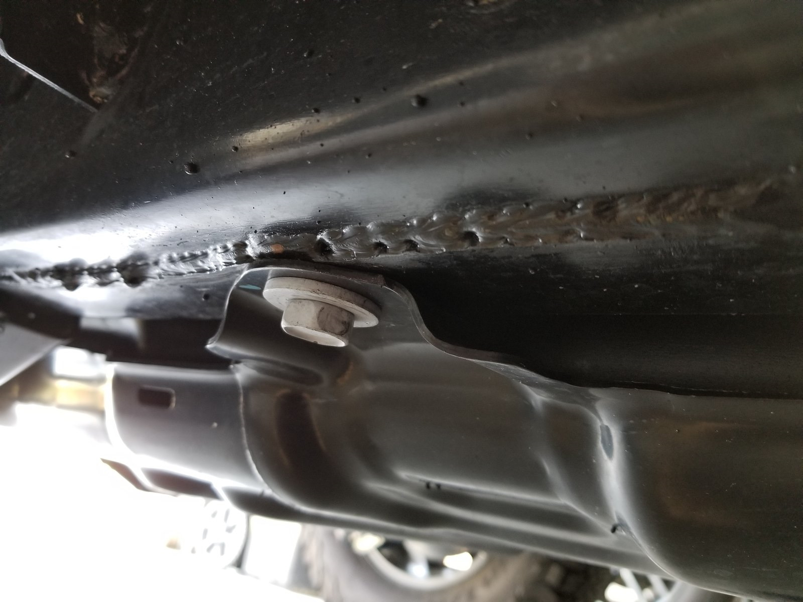 Оторванное крепление тяги Панара или антикоррозионная обработка. — Jeep ...