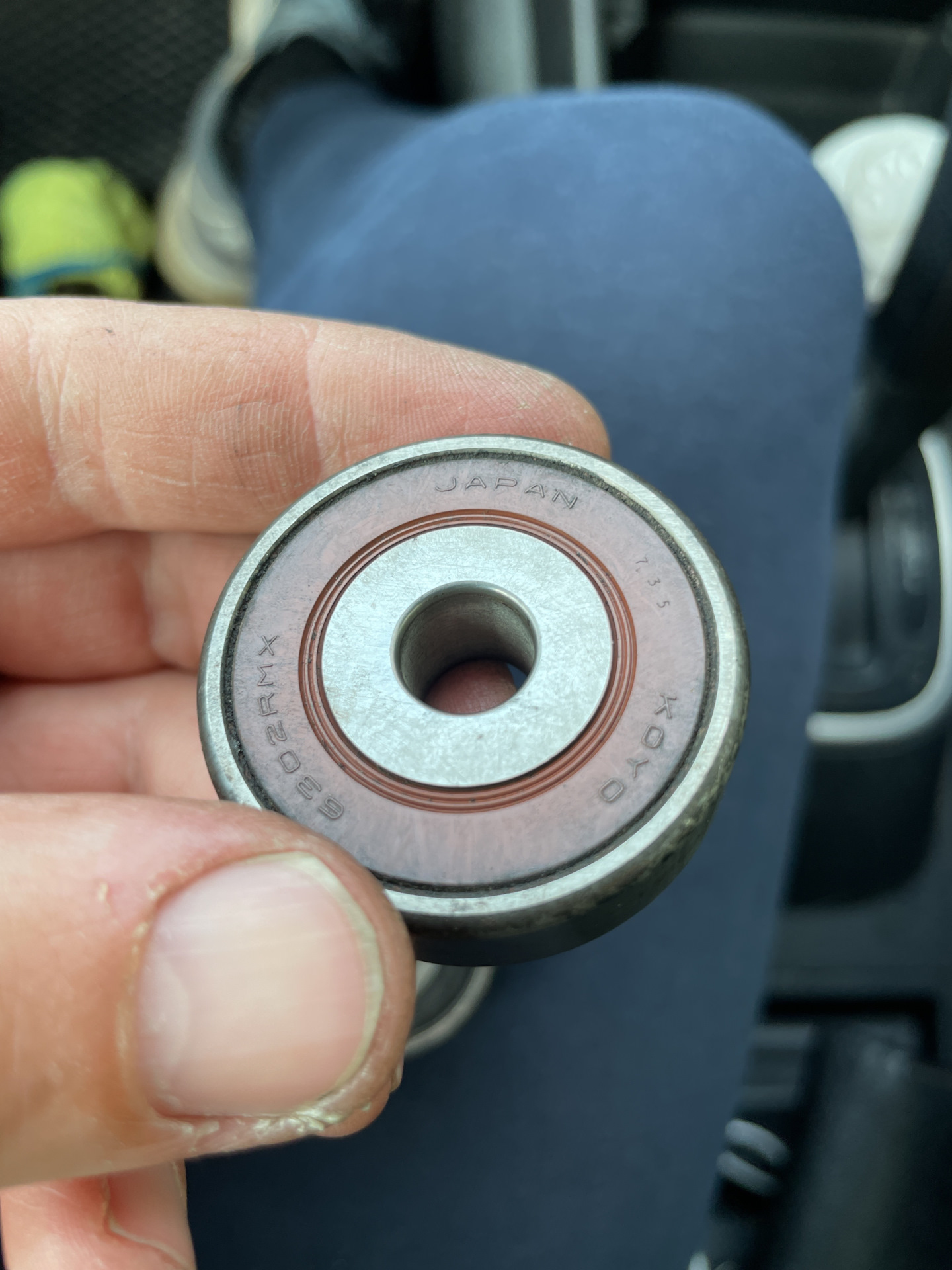 22. Мерцание света в салоне на холостых. Замена генератора. — Toyota ...