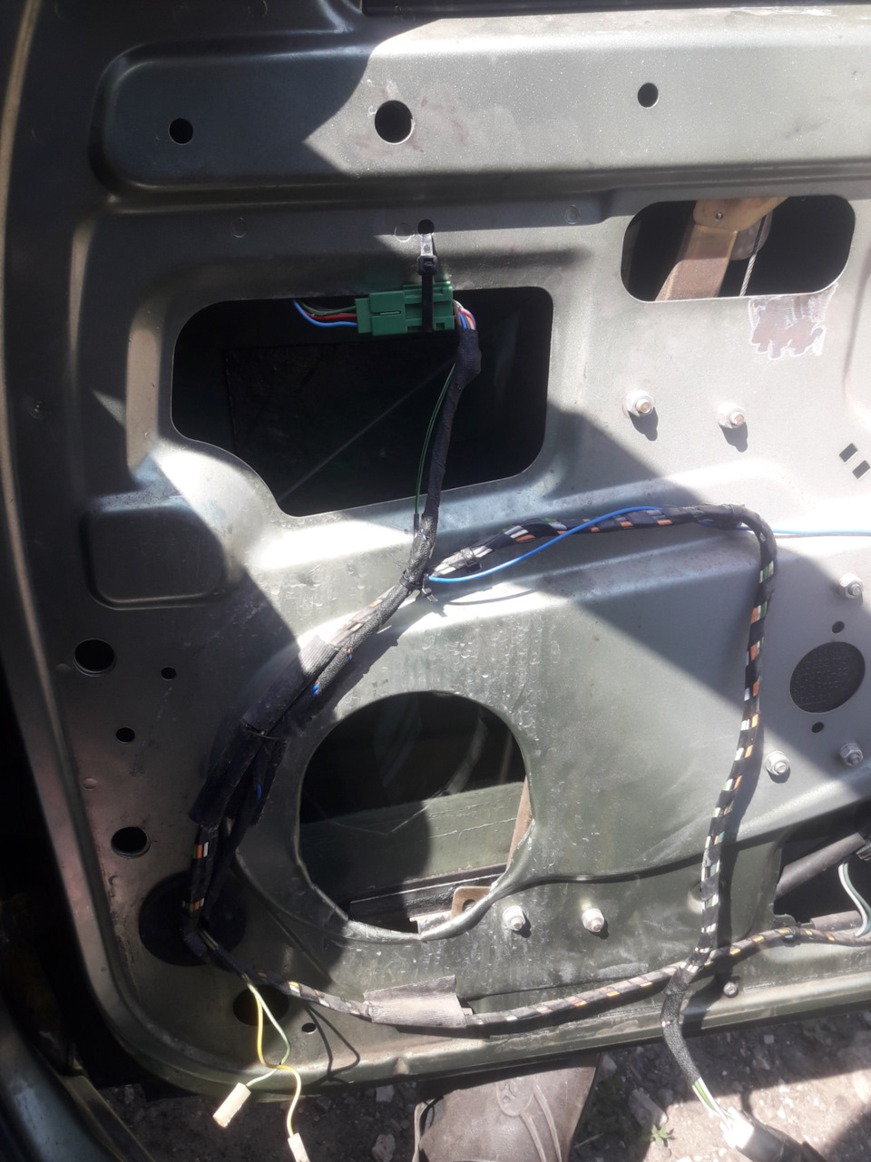 Установка и подключение зеркал гранта на калину — Lada Калина седан, 1 ...