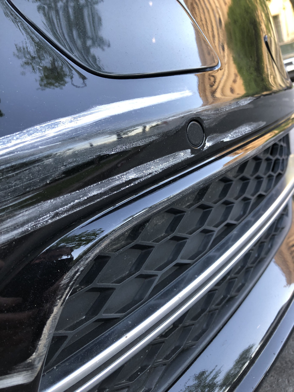 Притер бампер в пробке — Audi A6 (C7), 3 л, 2011 года | ДТП | DRIVE2