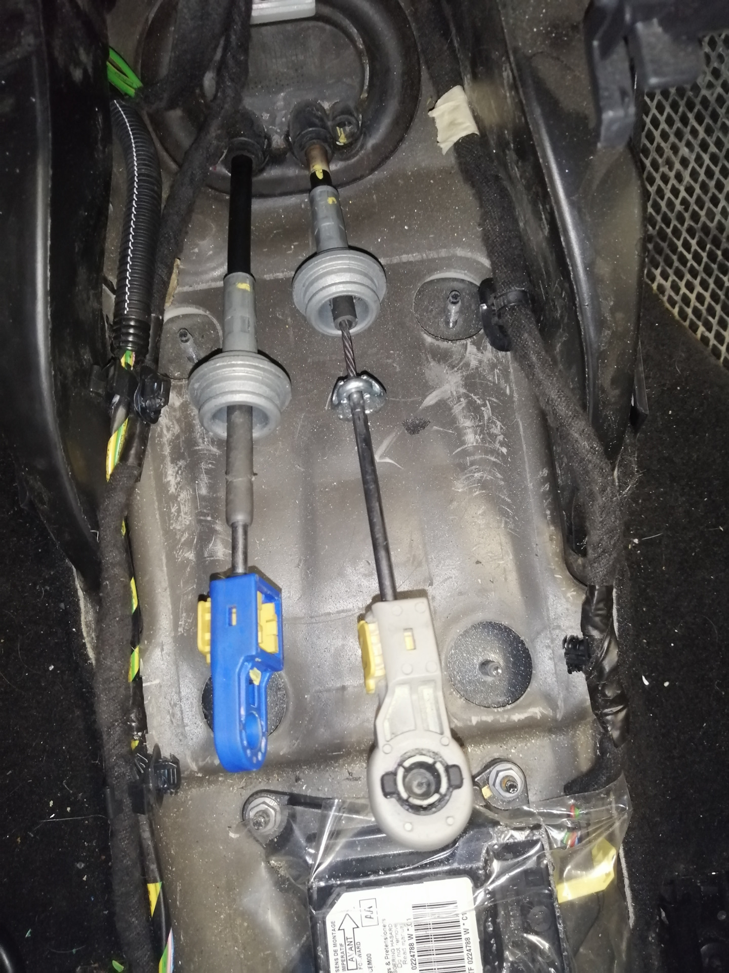 Peugeot 308 монтаж геркона на МКПП + логика работы для Starline E96 ...