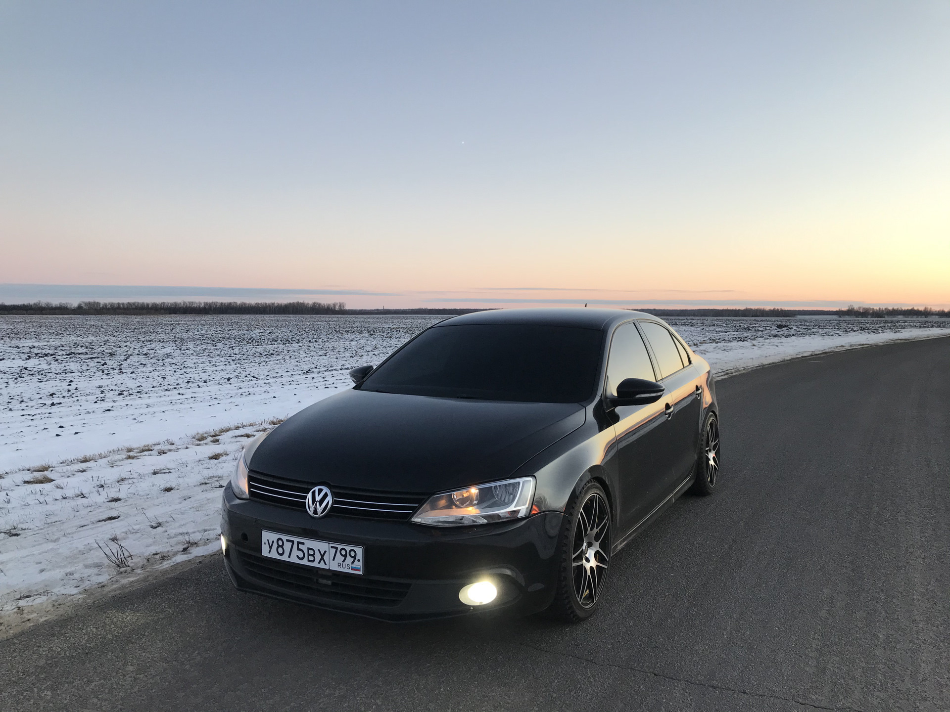 Volkswagen Polo sedan Black Edition