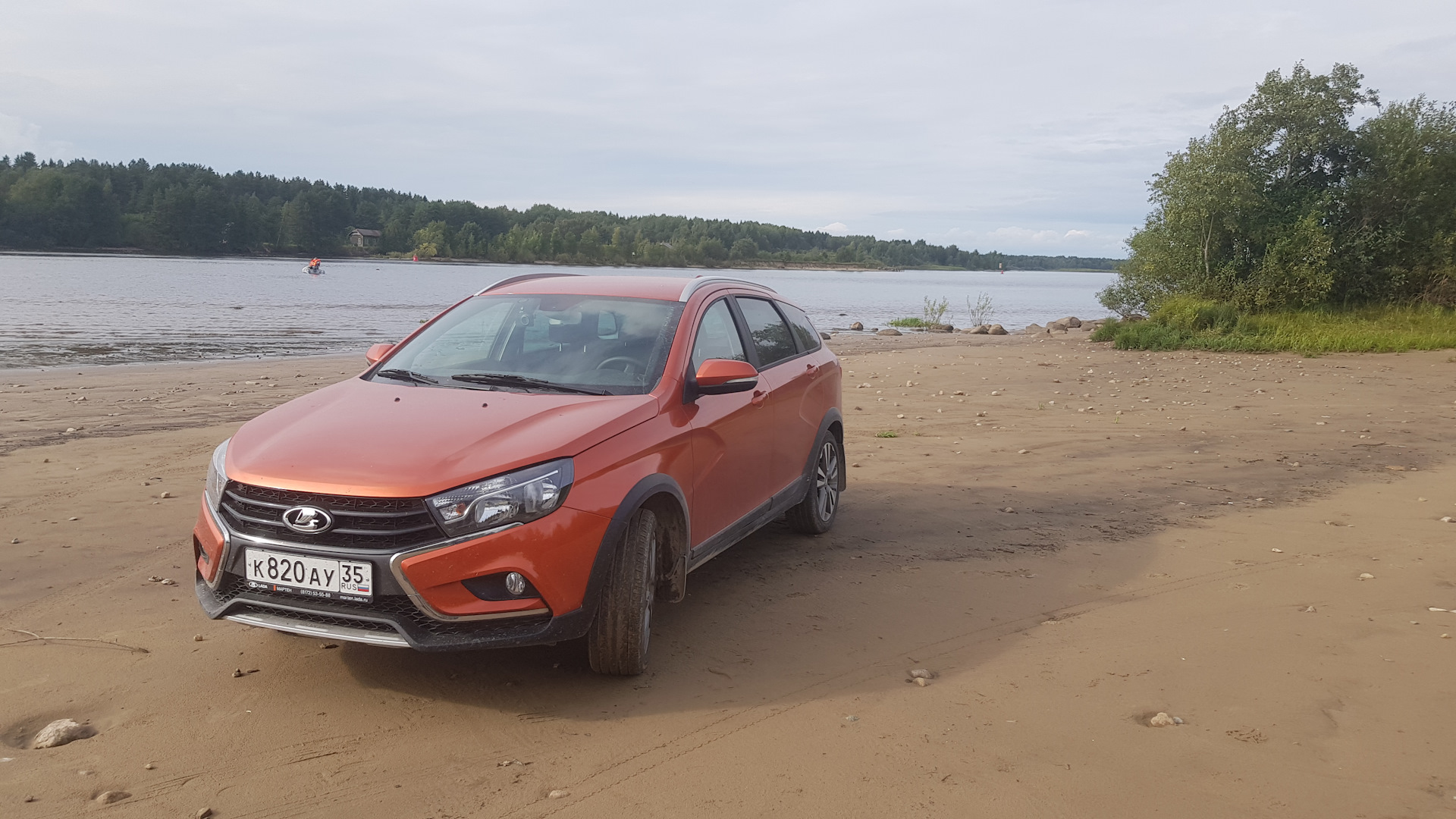 Lada Vesta SW Cross 1.8 бензиновый 2018 | на DRIVE2