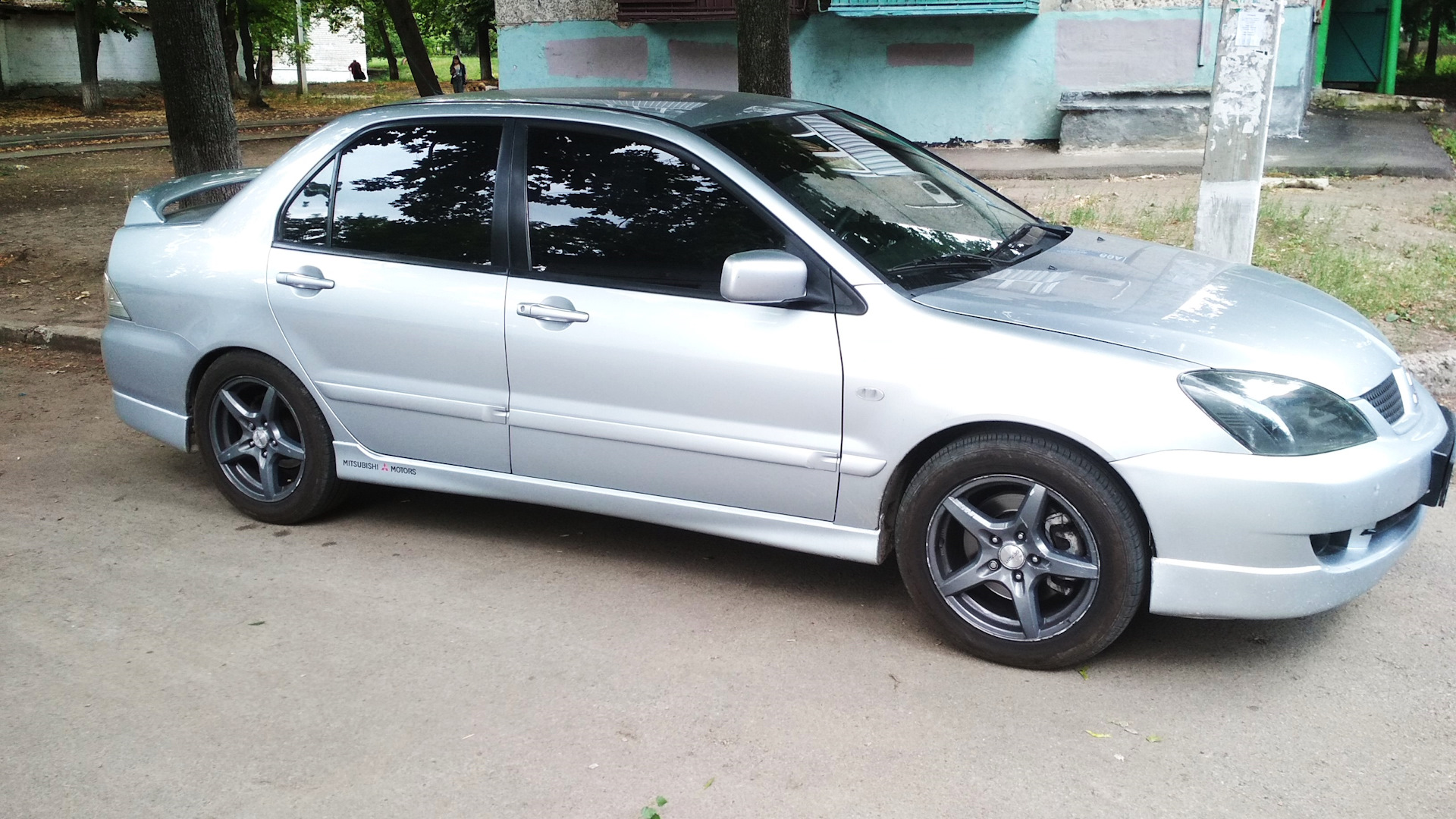 Mitsubishi Lancer IX 2 0 Sport