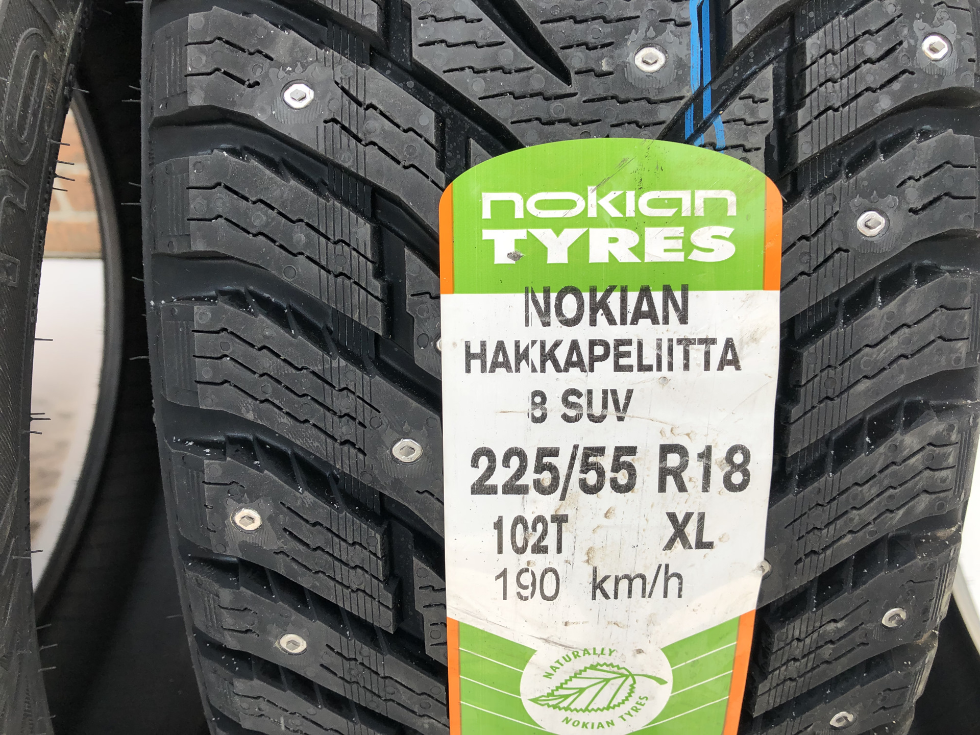 Зимняя шины nokian r19. Nokian Tyres Hakkapeliitta 8 SUV 225/55 r18 102t новая. Nokian Tyres Hakkapeliitta 8. Nokian Hakkapeliitta 8 SUV. Nokian Tyres Hakkapeliitta 8 летняя.