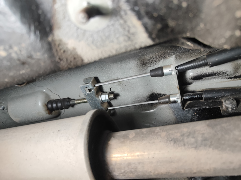 Ручник и осмотр — Lada Гранта Лифтбек (2G), 1,6 л, 2023 года | плановое ...