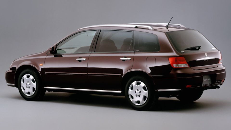 Подвеска минивэна Honda Avancier (1999-2003)