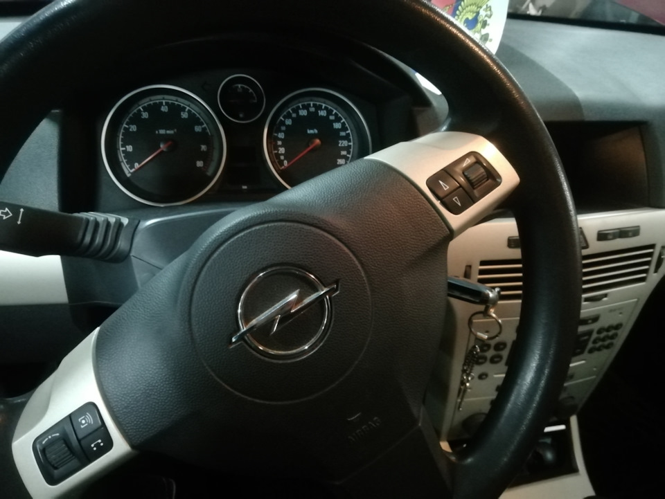опель астра h незаводится F — DRIVE2