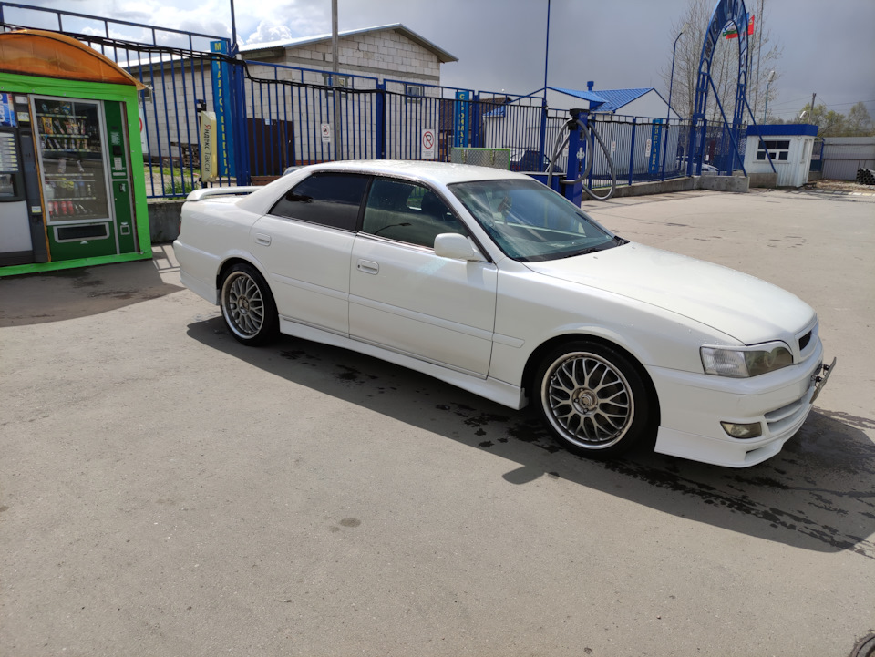 Toyota chaser 100