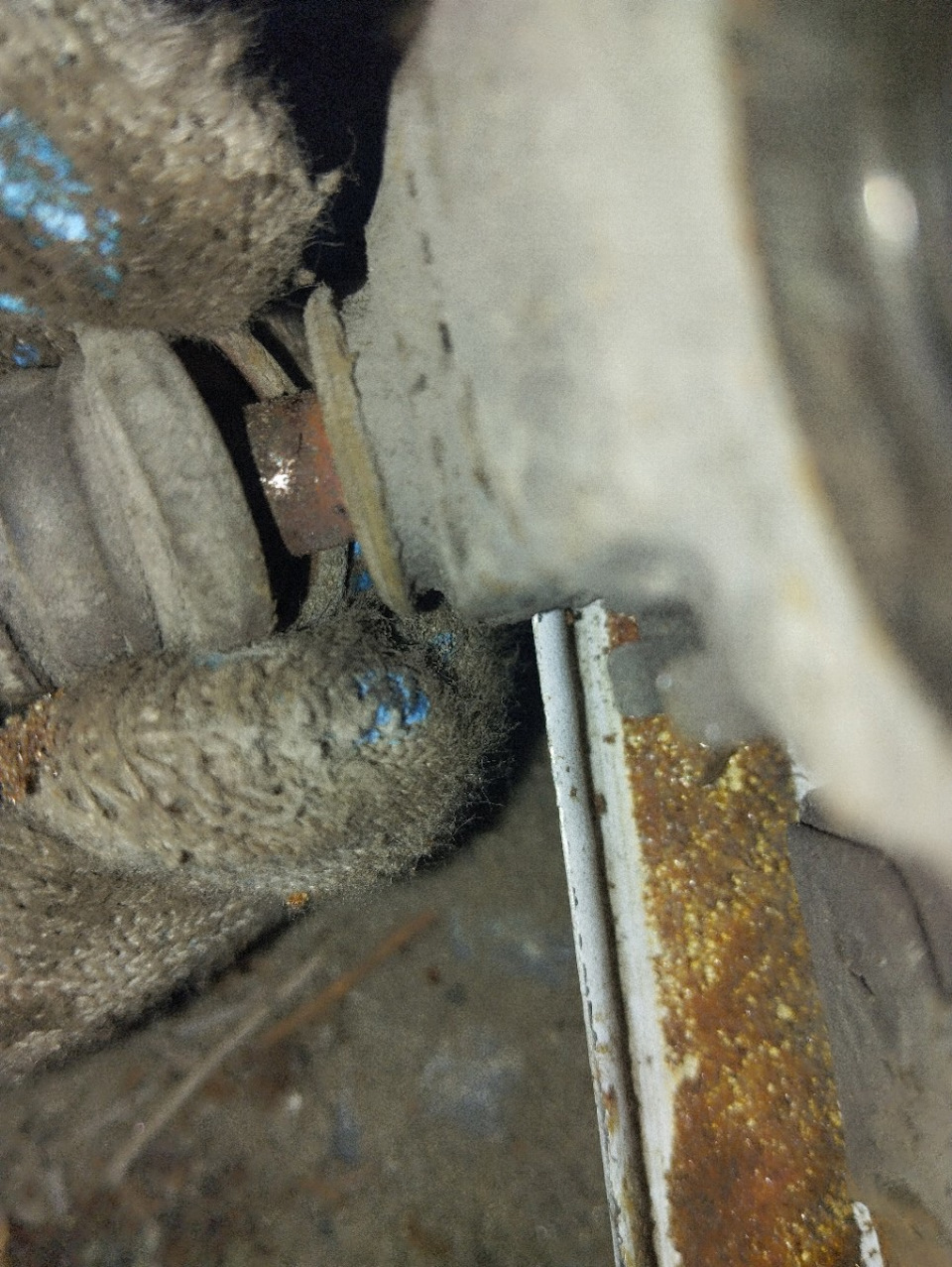 Биение руля при торможении и немного педали тормоза — Lifan X60, 1,8 л ...