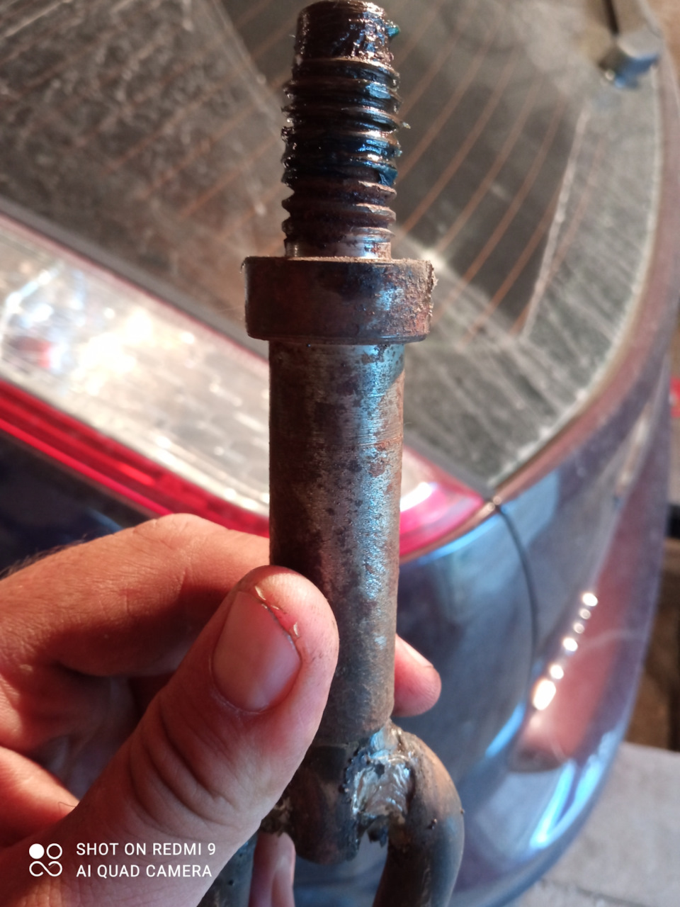 Custom буксировочная петля — Ford Focus II Hatchback, 1,8 л, 2008 года ...