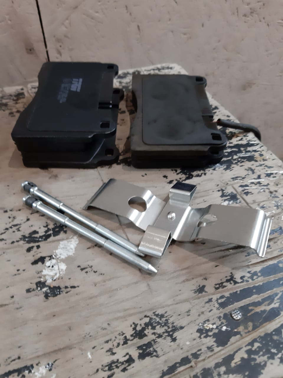 Замена передних колодок на туарег нф! — Volkswagen Touareg (2G), 3 л ...