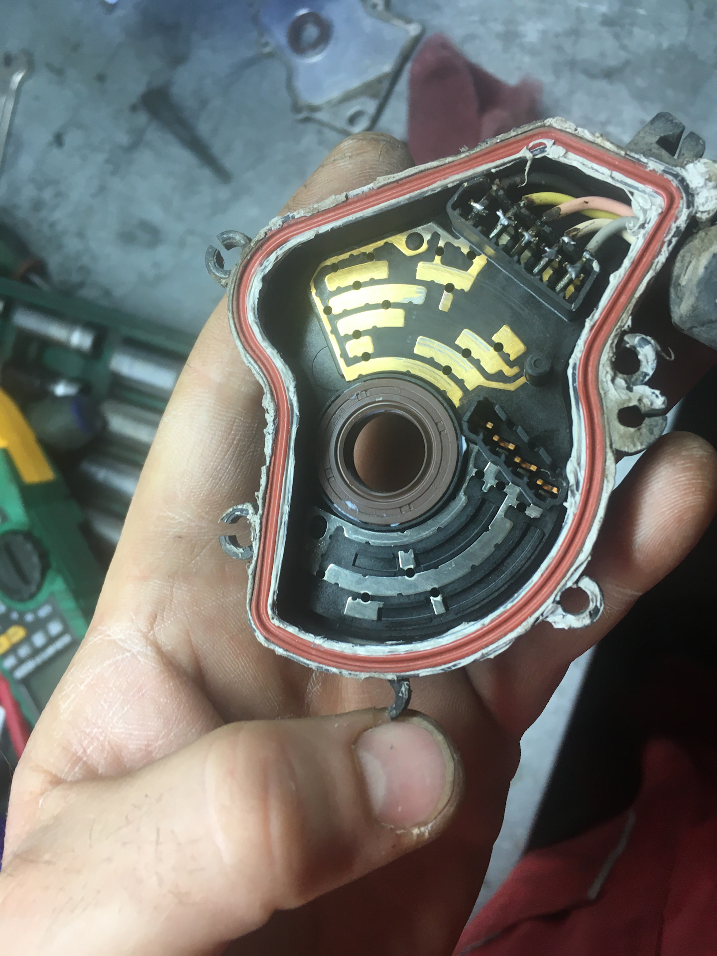 датчик селектора механика кольт. чек на инфинити фх 35. пропадает индикация акпп. пропадает индикация акпп. индикация передач акпп.