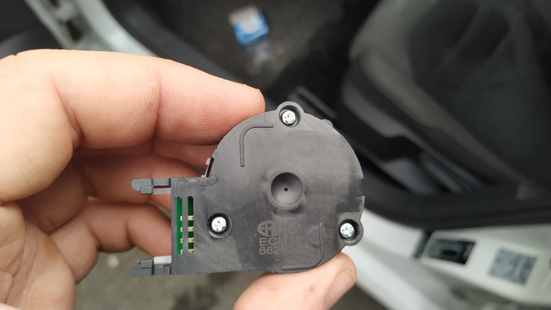 Неисправность замка зажигания. В ремонт. Golf Mk7 2013 1.4 TSI ...