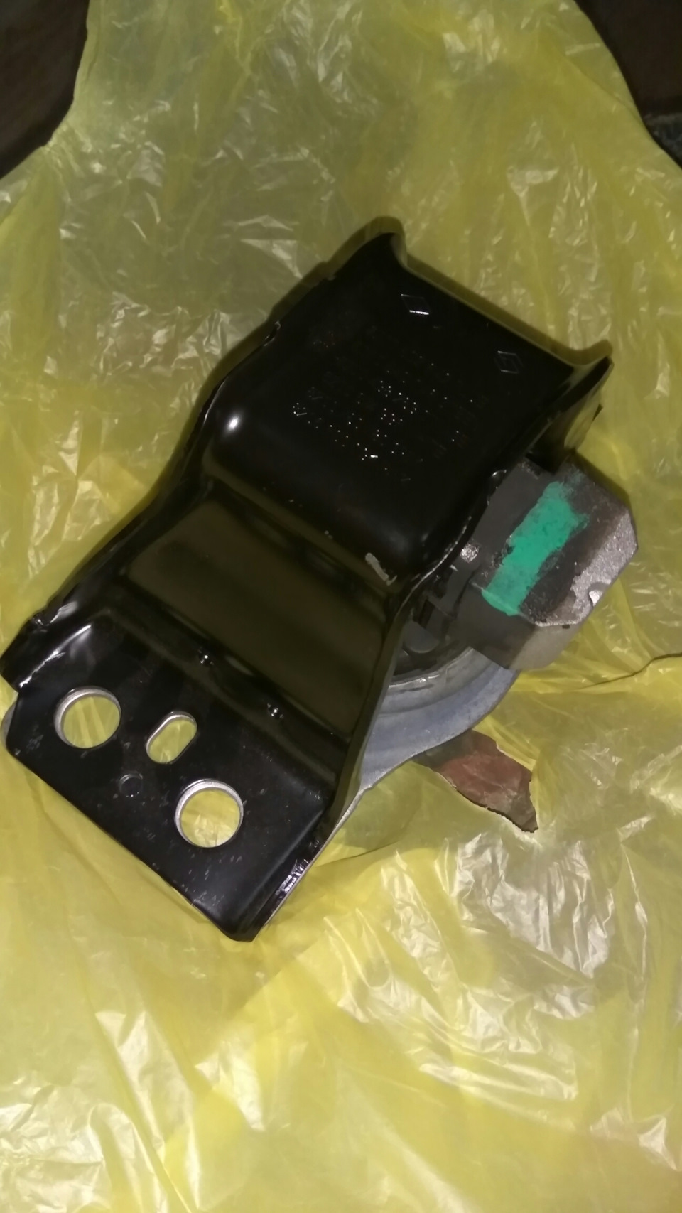 Гидравлическая опора и тяги стабилизатора на Scenic 2 1.9dci — Renault ...