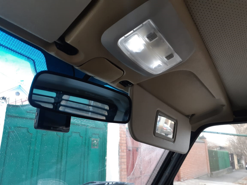 Диодный плафон освещения салона ПРИОРА + козырьки — Lada 21054, 1,5 л ...