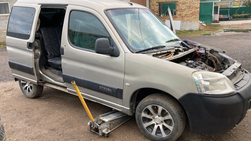 Не горит «чек», нет искры, нет топлива — Citroen Berlingo (1G), 1,4 л ...