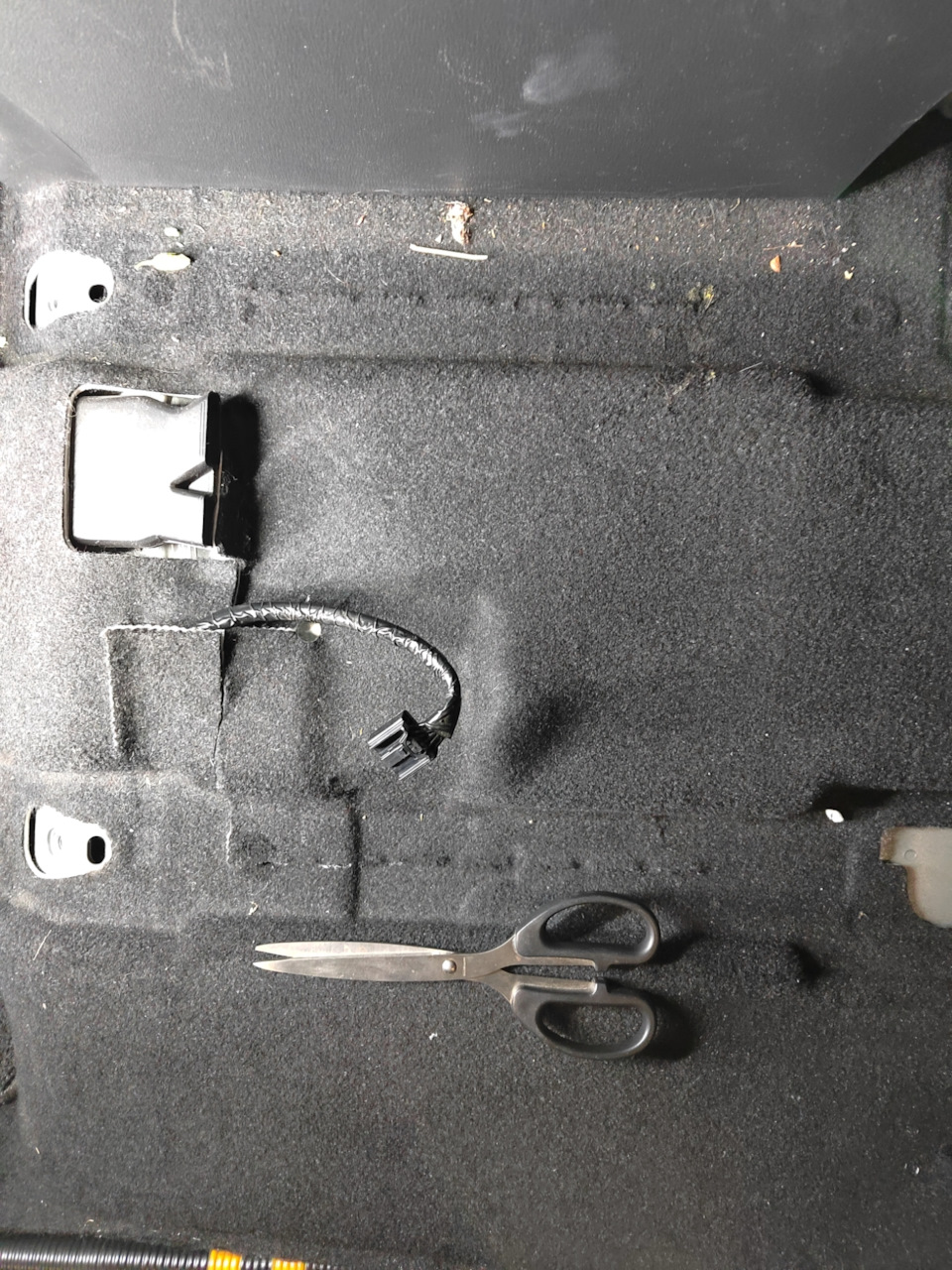 Расположение топливного насоса и фильтра на Mazda CX-8 — Mazda CX-8, 2 ...