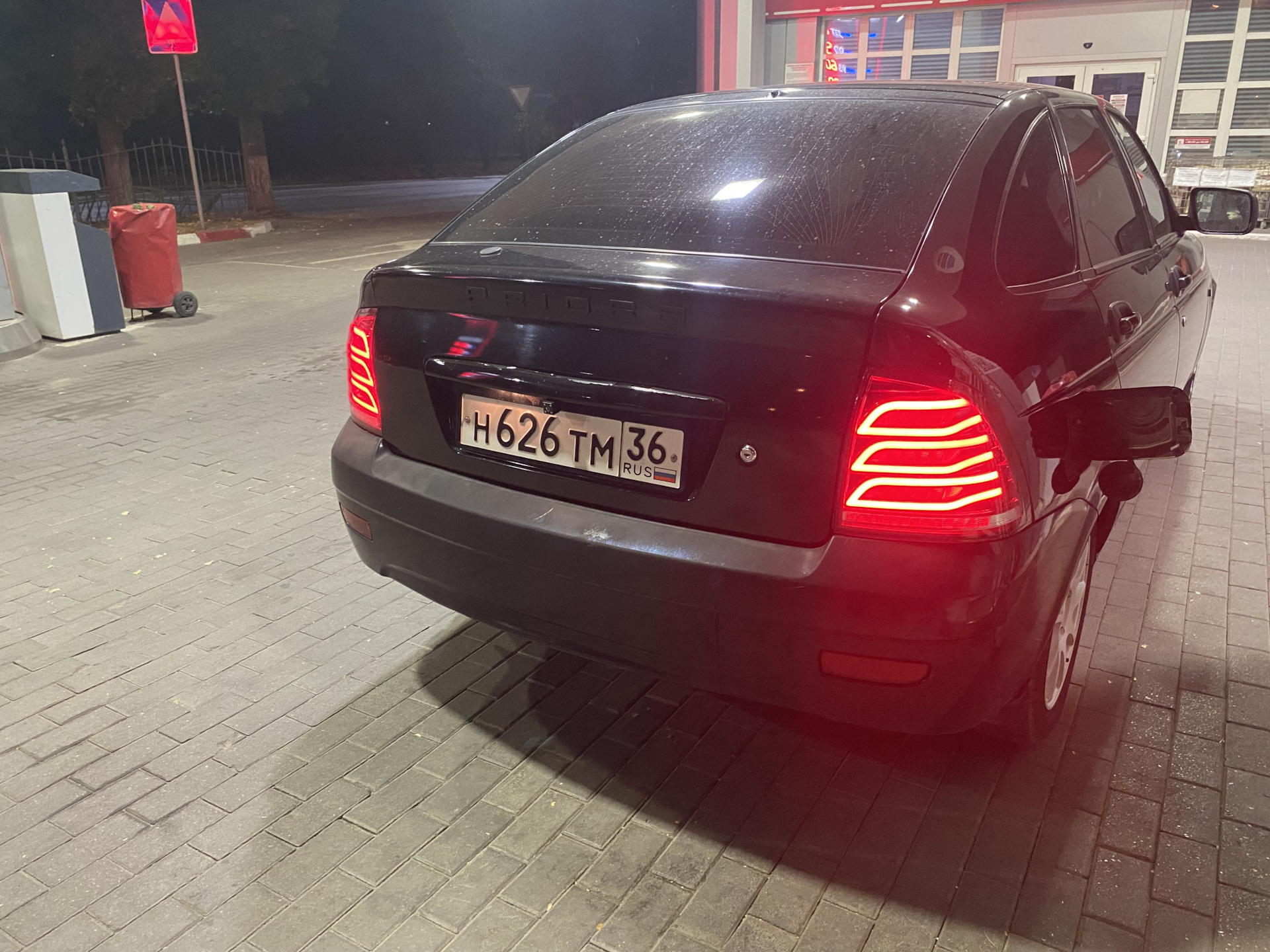 АМГ стопы собственной персоной — Lada Приора хэтчбек, 1,6 л, 2010 года ...