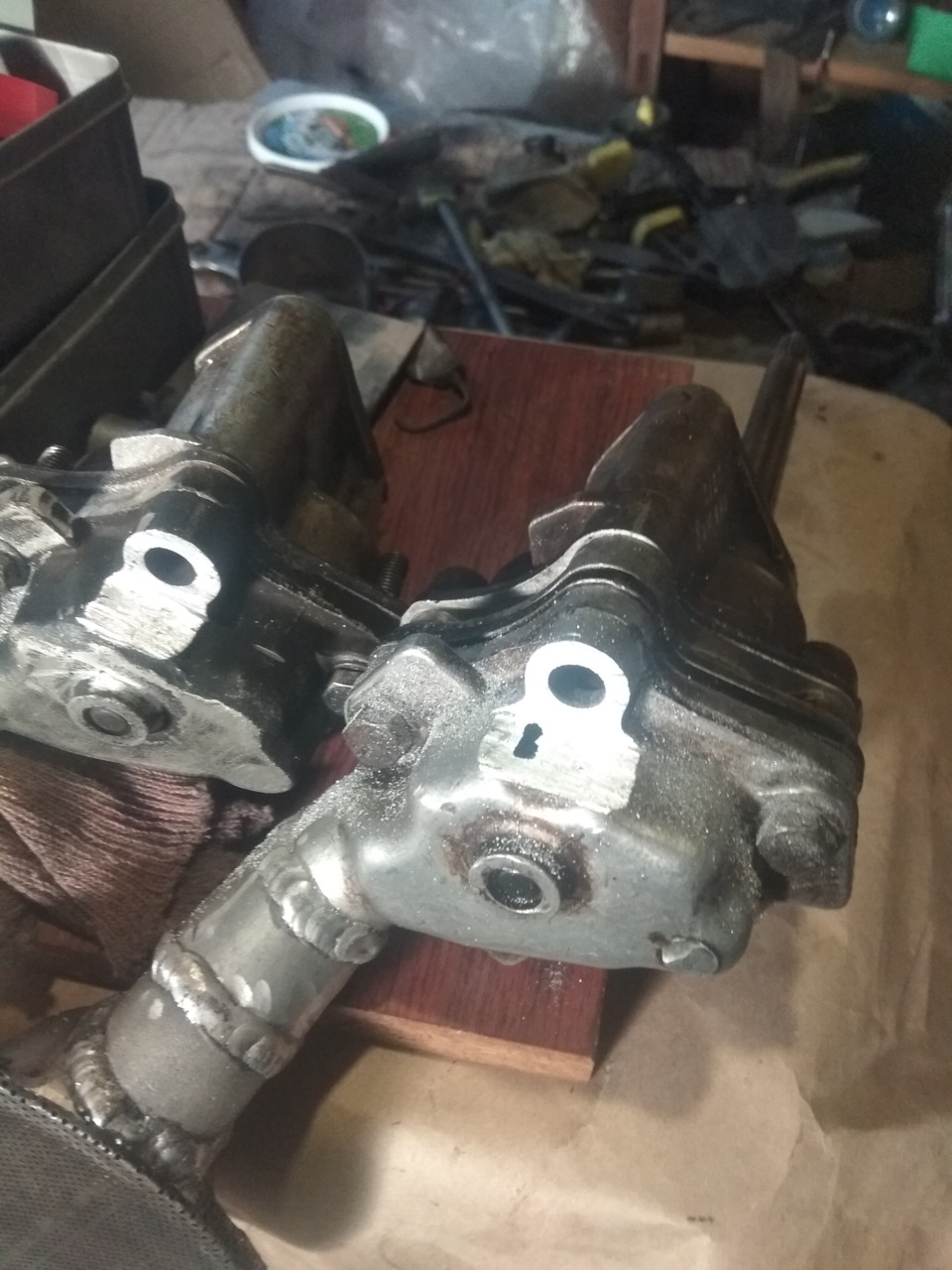 А на первом чють дал угла, в результате вскрыл стенку. — Lada 2120 Надежда