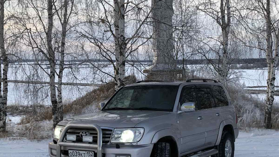 Toyota Land Cruiser *Armata*