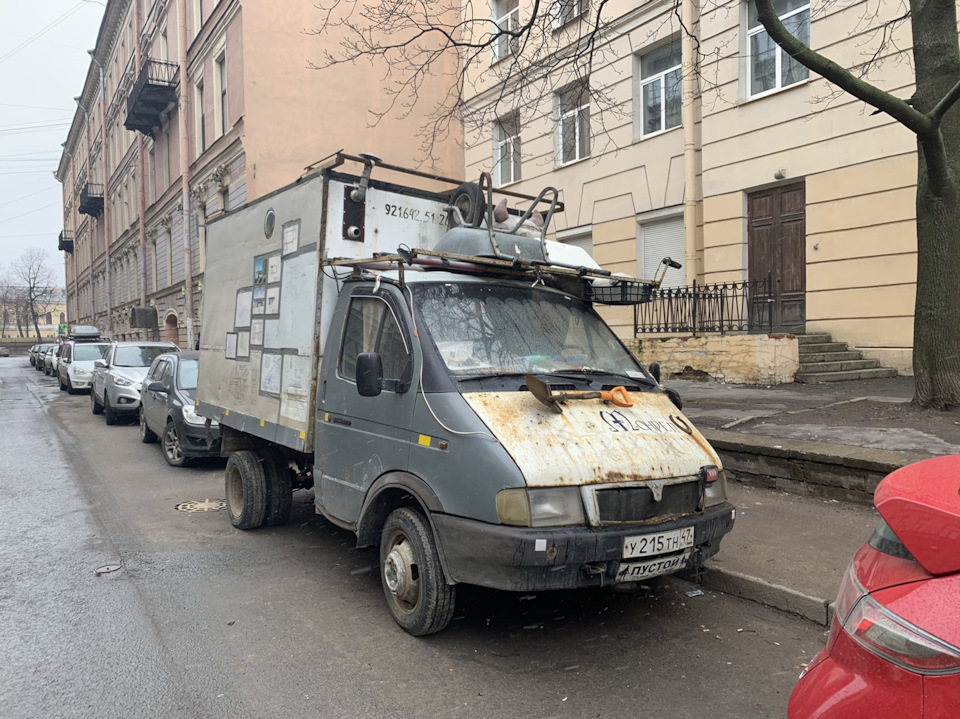 Просто фотки Газели из Питера. — DRIVE2