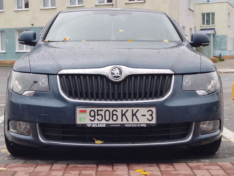Фары! — Skoda Superb Mk2, 2 л, 2013 года | стайлинг | DRIVE2
