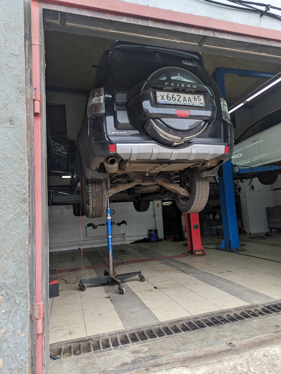 Ремонт 1 по результатам диагностики. — Mitsubishi Pajero (4G), 3 л ...