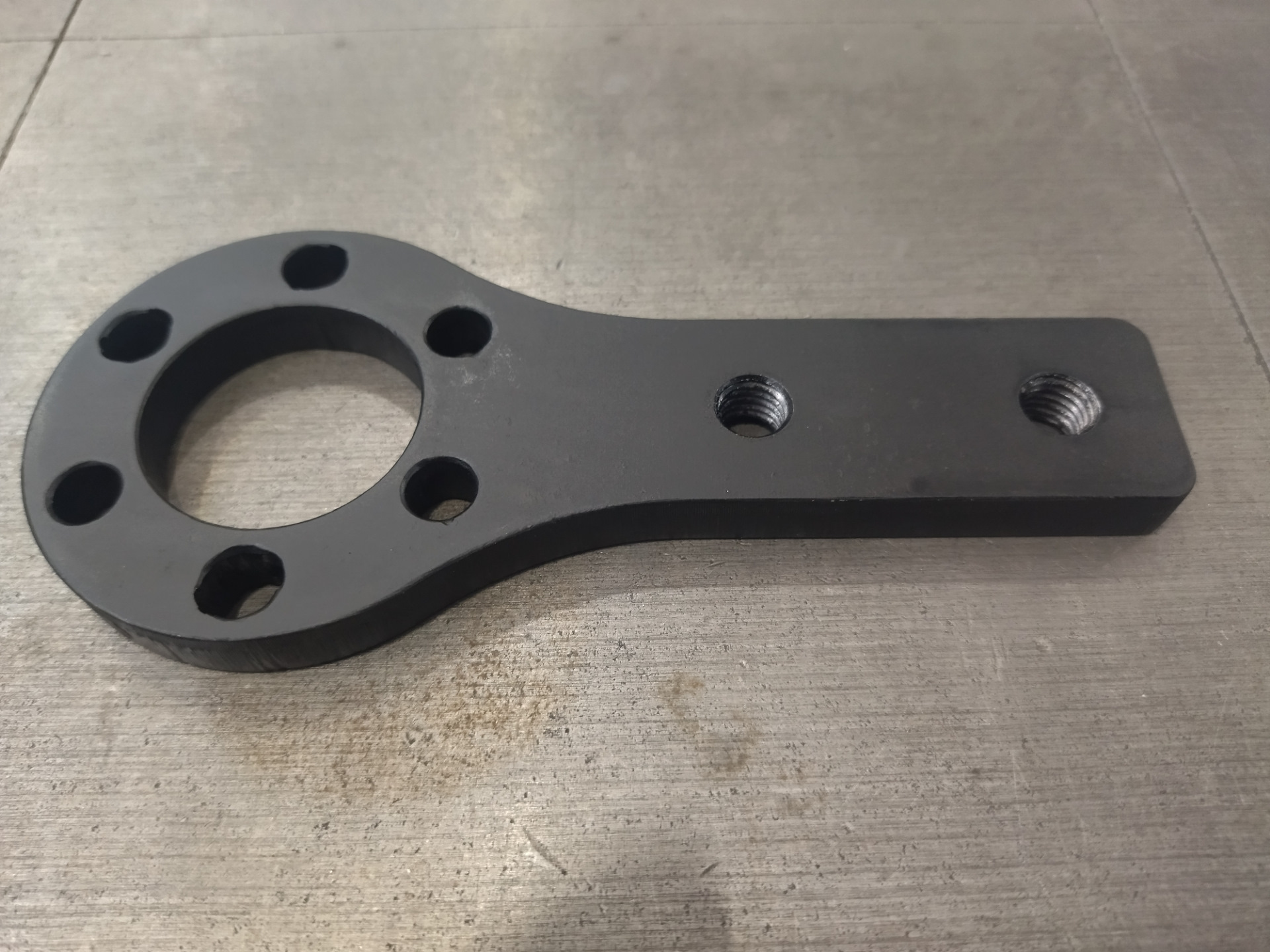 Рукастым в помощь. Ключ для фиксации шкива коленчатого вала 2,7/3,0 ...