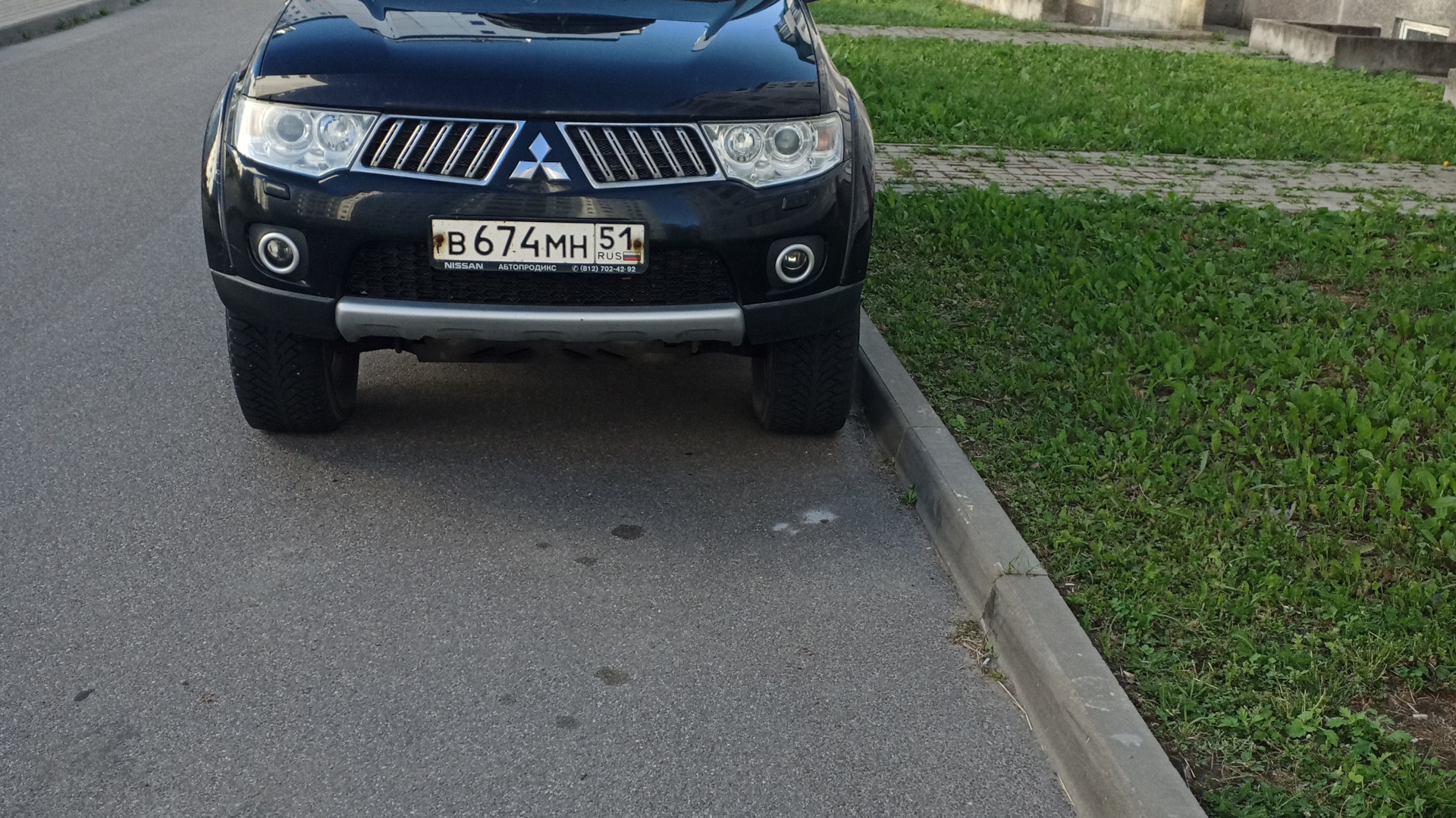 Mitsubishi Pajero Sport (2G) 2.5 дизельный 2011 | 2.5 дизель на DRIVE2