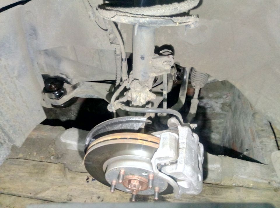 Меняем сайлентблоки передних рычагов. — Hyundai Elantra (4G), 1,6 л ...