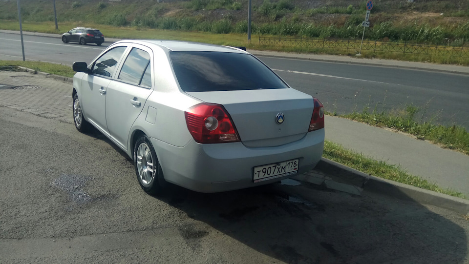 Установка электрозеркал с подогревом и проклейка панели — Lada Калина ...